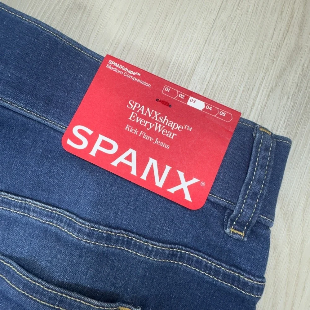 Spanx SpanxShape EveryWear Kick Flare Jeans Womens 1X Tall Pacific Wash Pull On